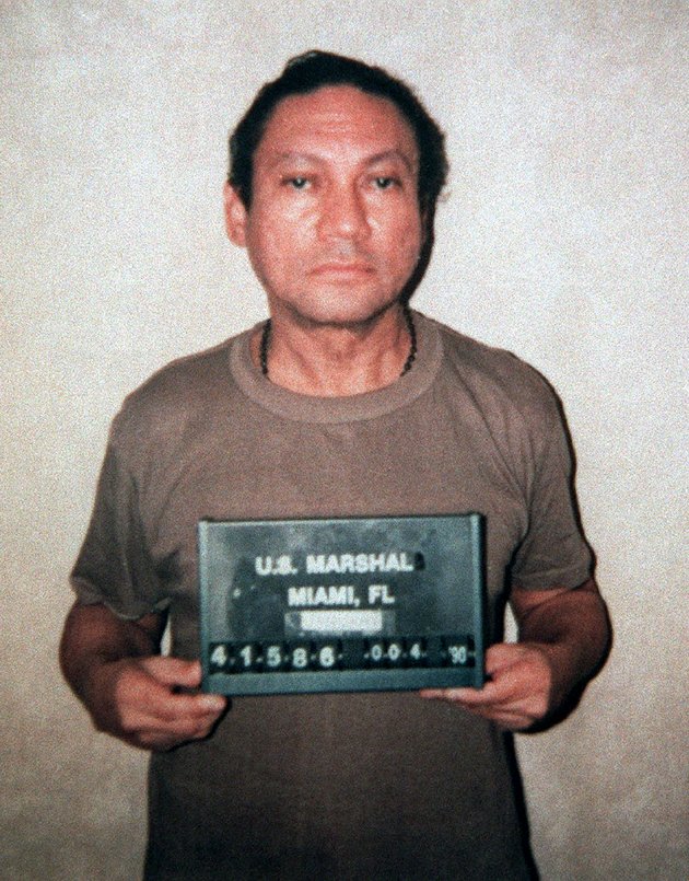 Manuel Noriega, 1990