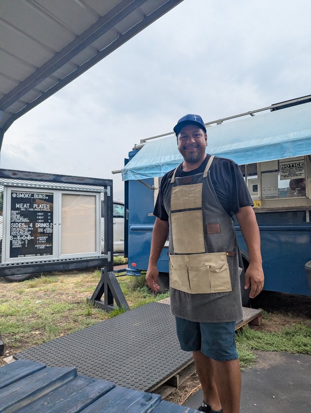 Jesse, owner of smokey buns